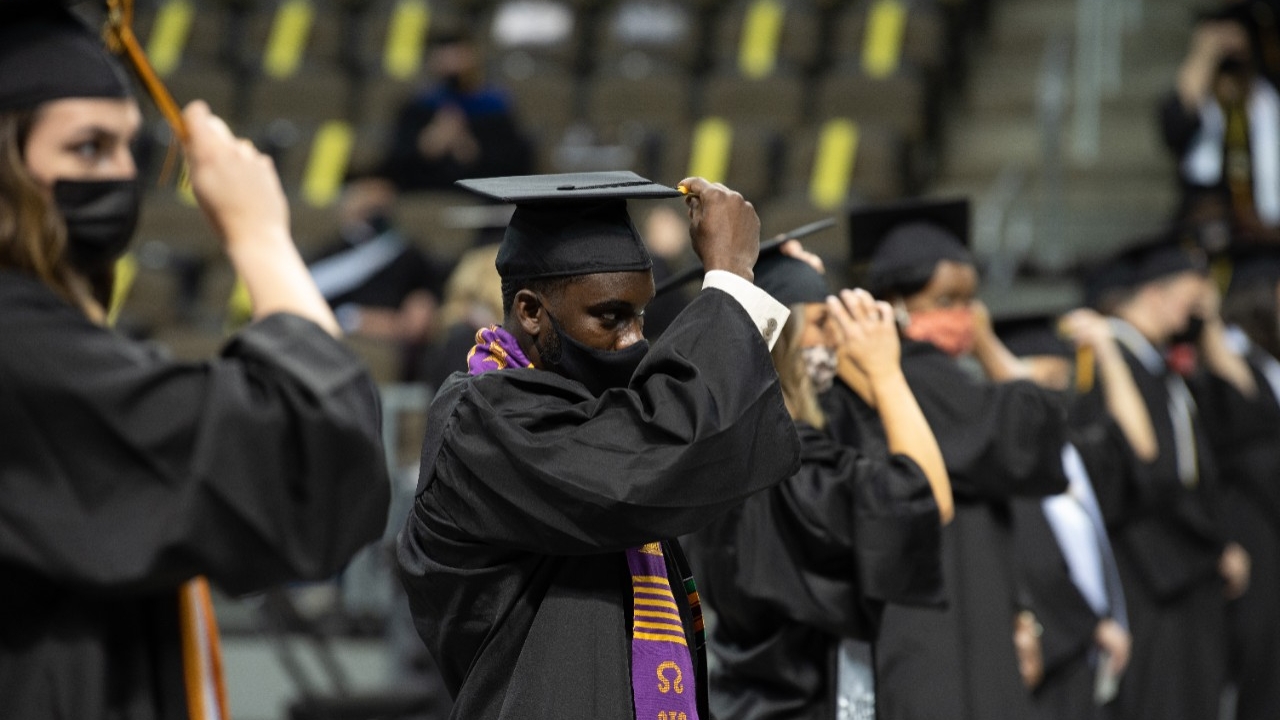 Commencement Ceremony Honors Class of 2021