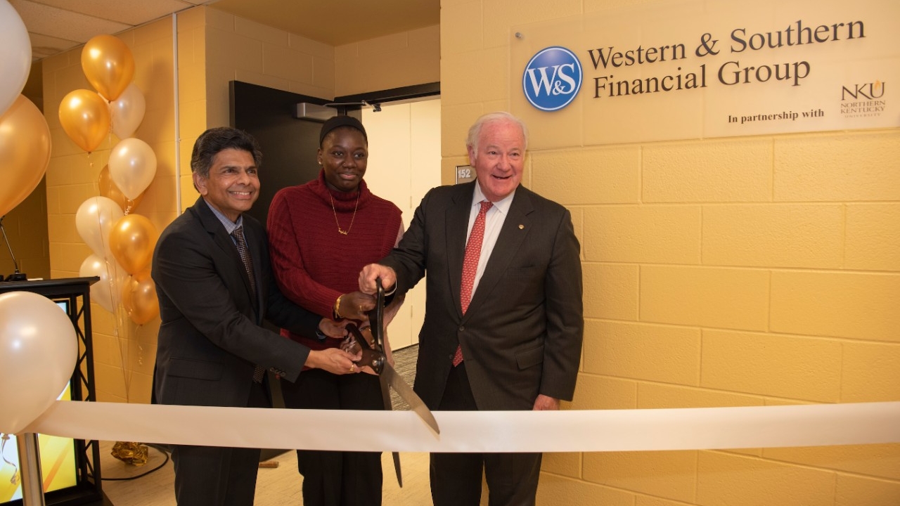 NKU President Ashish Vaidya at W&S Contact Center ribbon-cutting